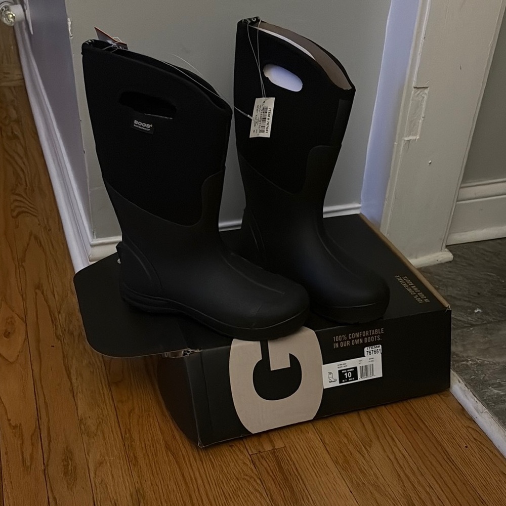Bogs Black Waterproof Boots
